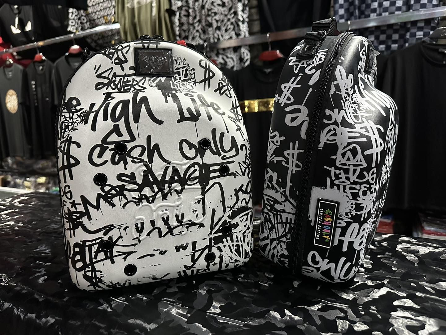 CAP CARRIER CASH ONLY
