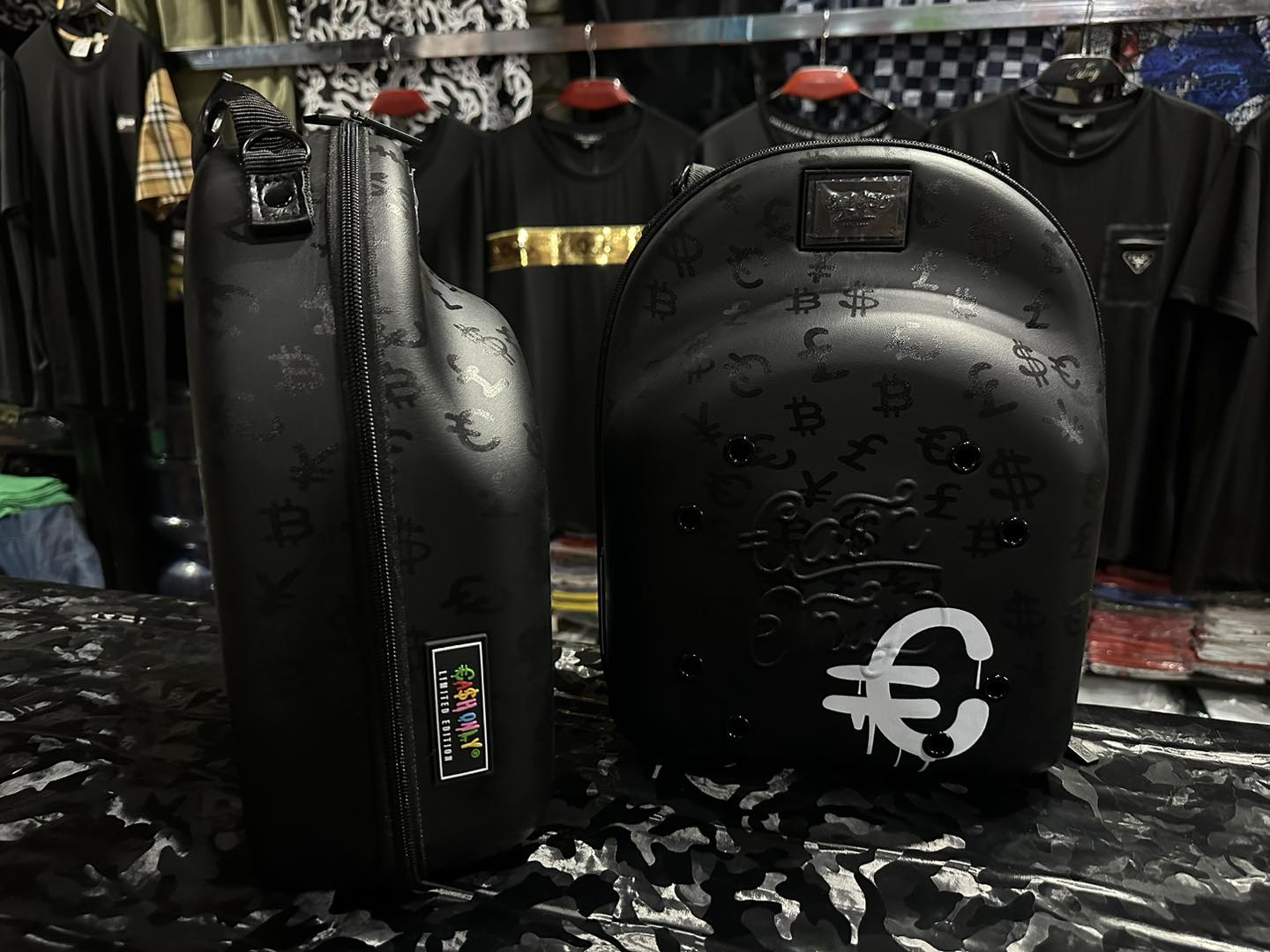 CAP CARRIER CASH ONLY