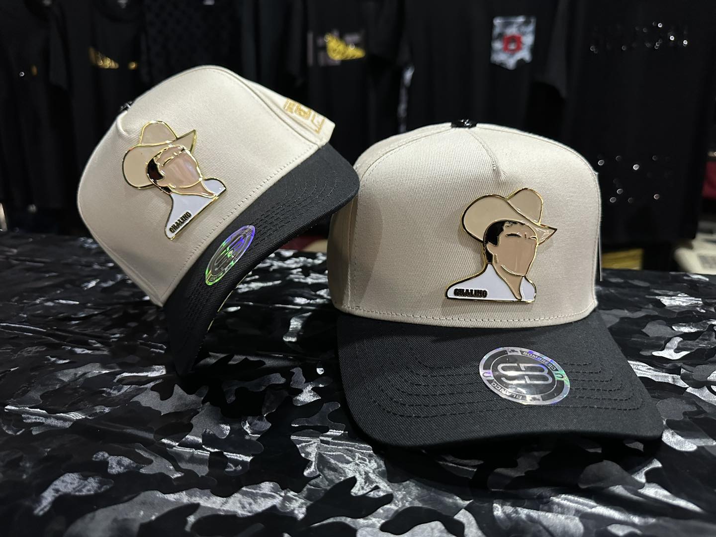 Gorra SB Chalino White