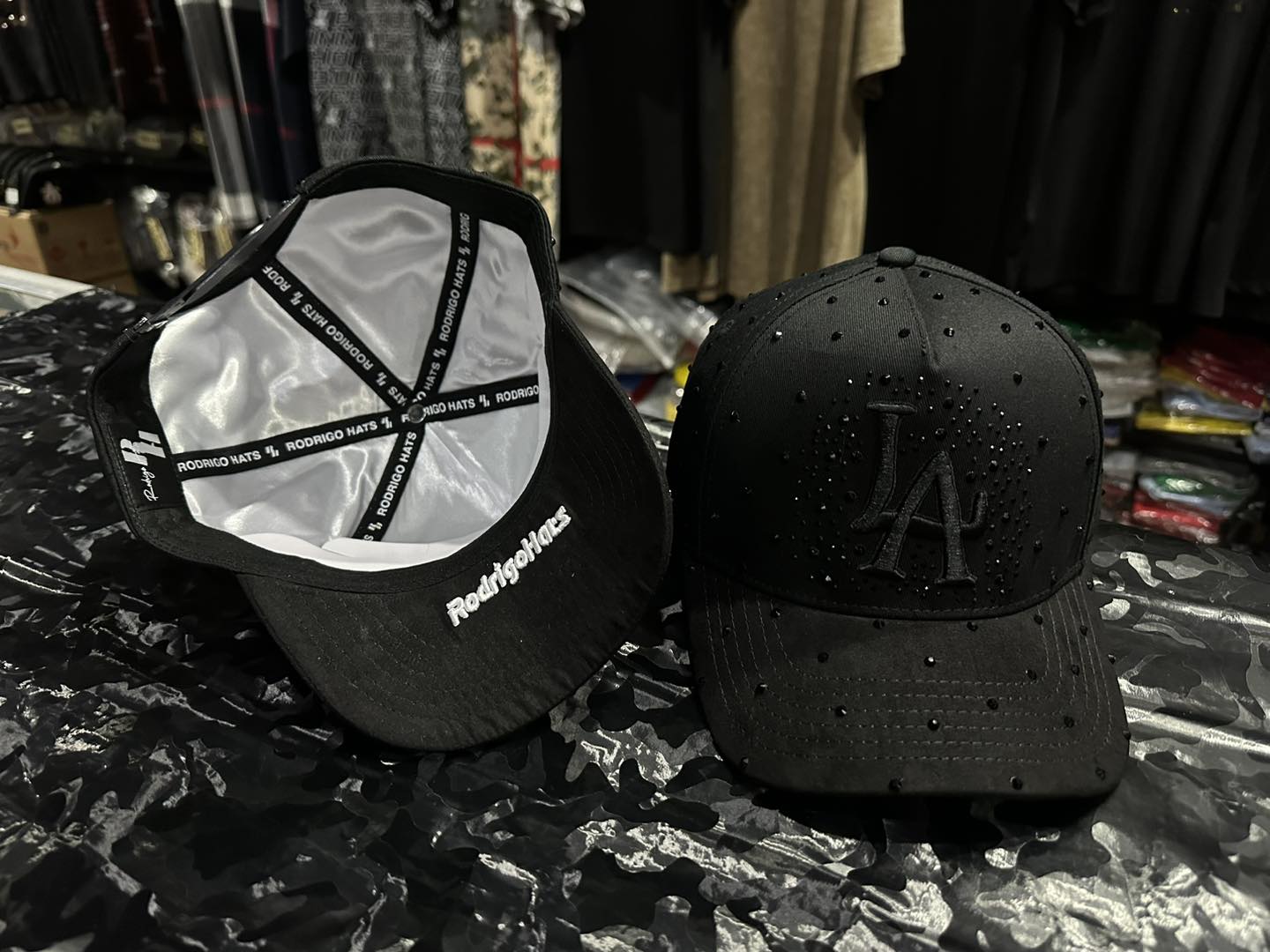 Gorra RODRI HATS Los Angeles Crystal