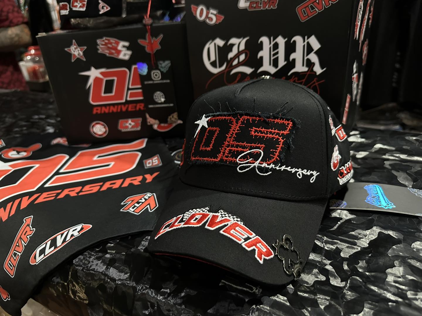 Gorra CLOVER GARMENTS FULL SET 05 aniversario