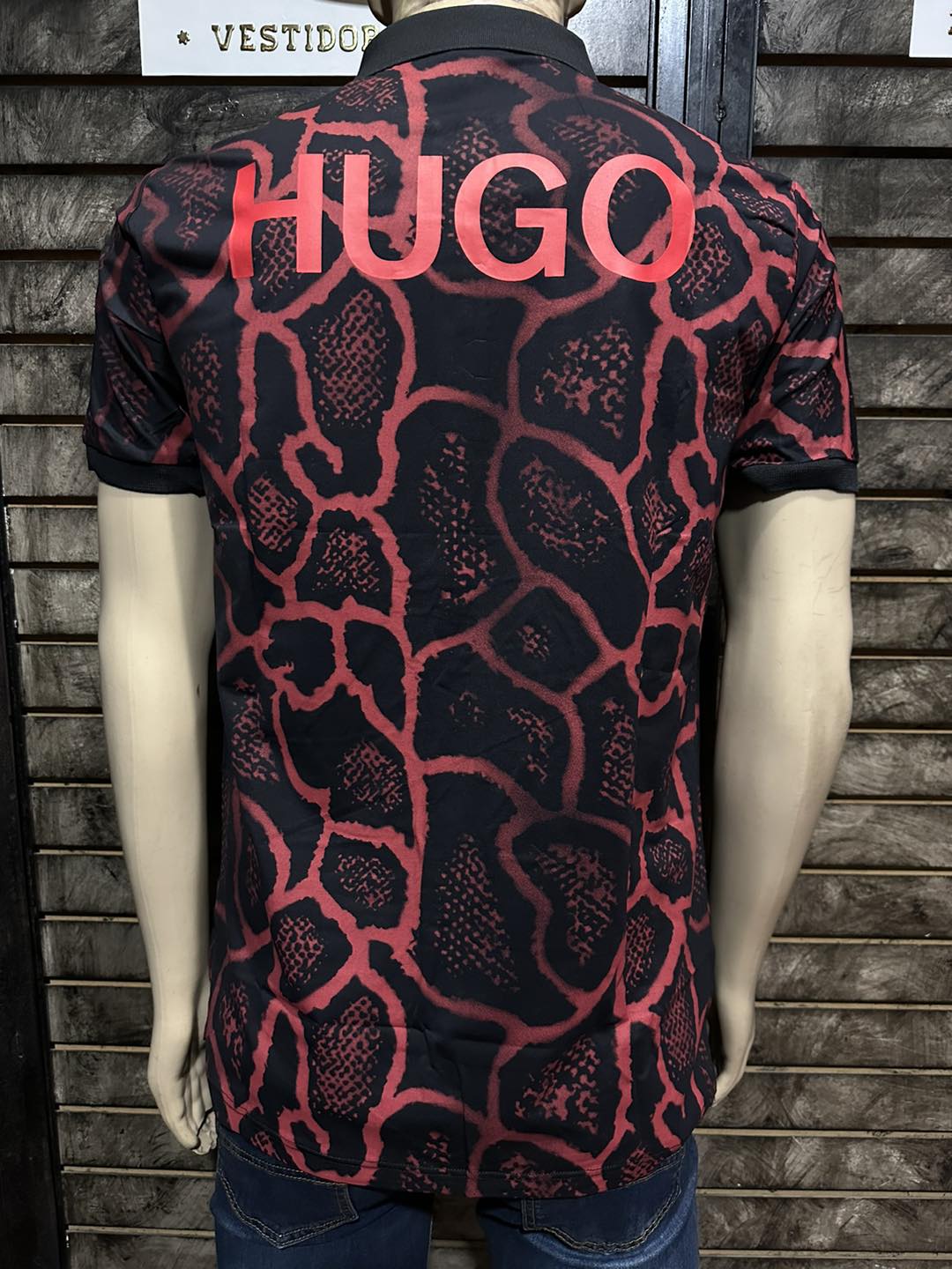 Playera Hugo