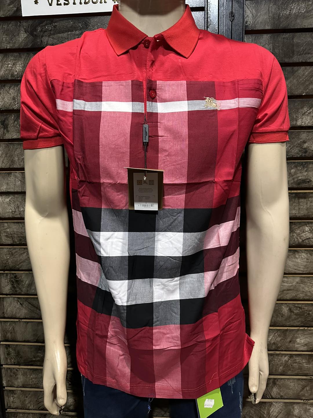 Playera Huggo Valentino