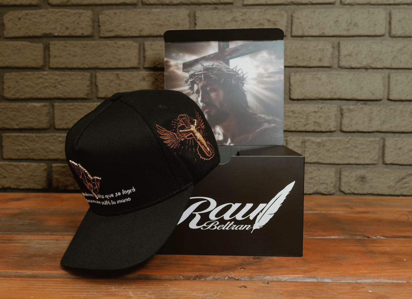 Chavalos Caps Raul B.