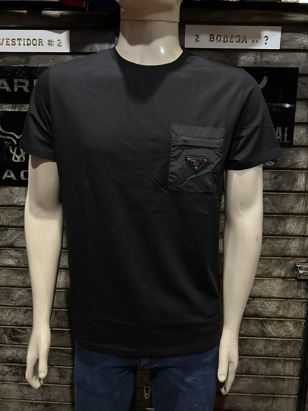 Camiseta Prada