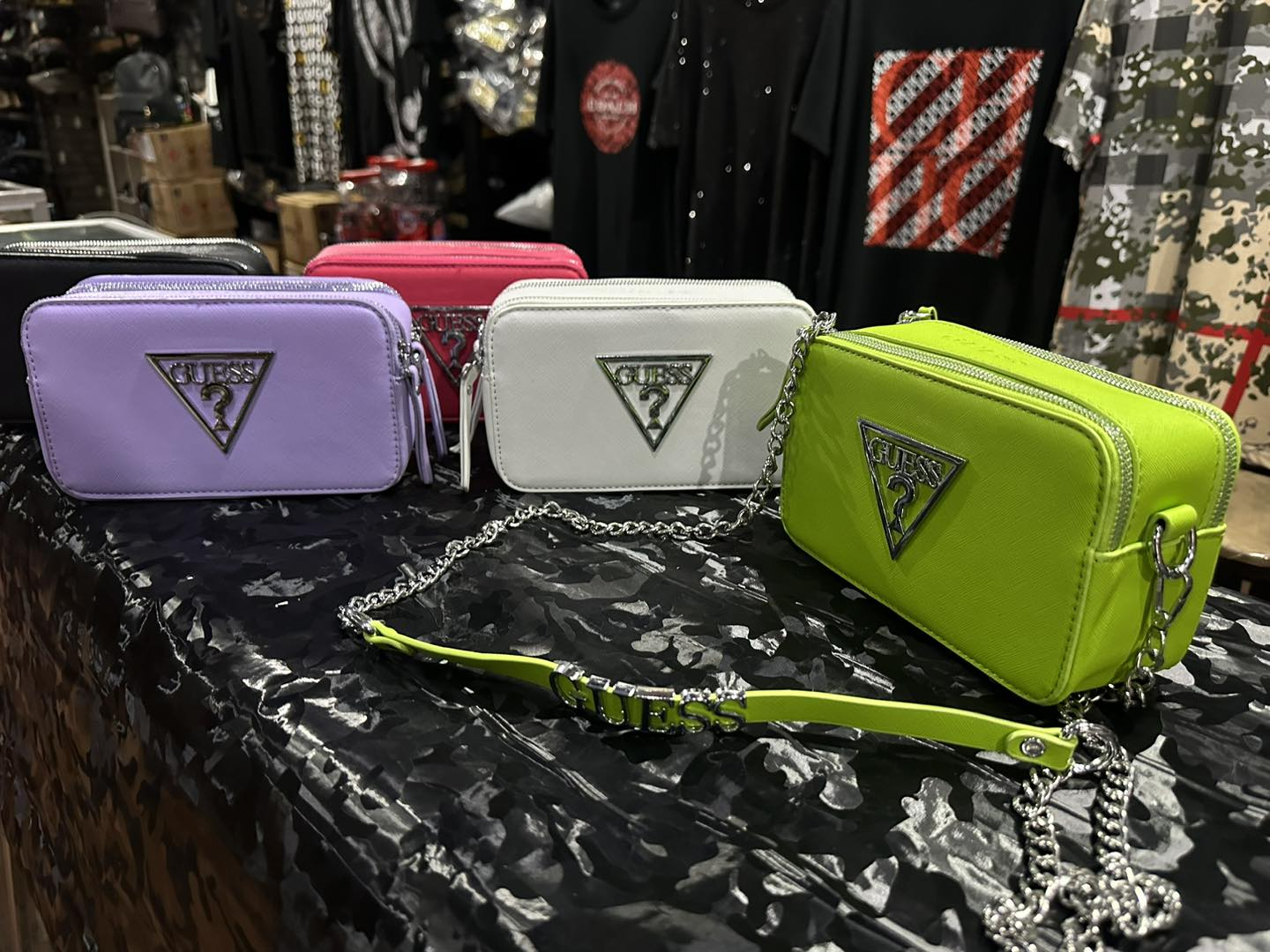 Bolso de Dama Guess