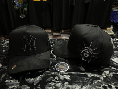 Gorra BIGG BOSS NY Black