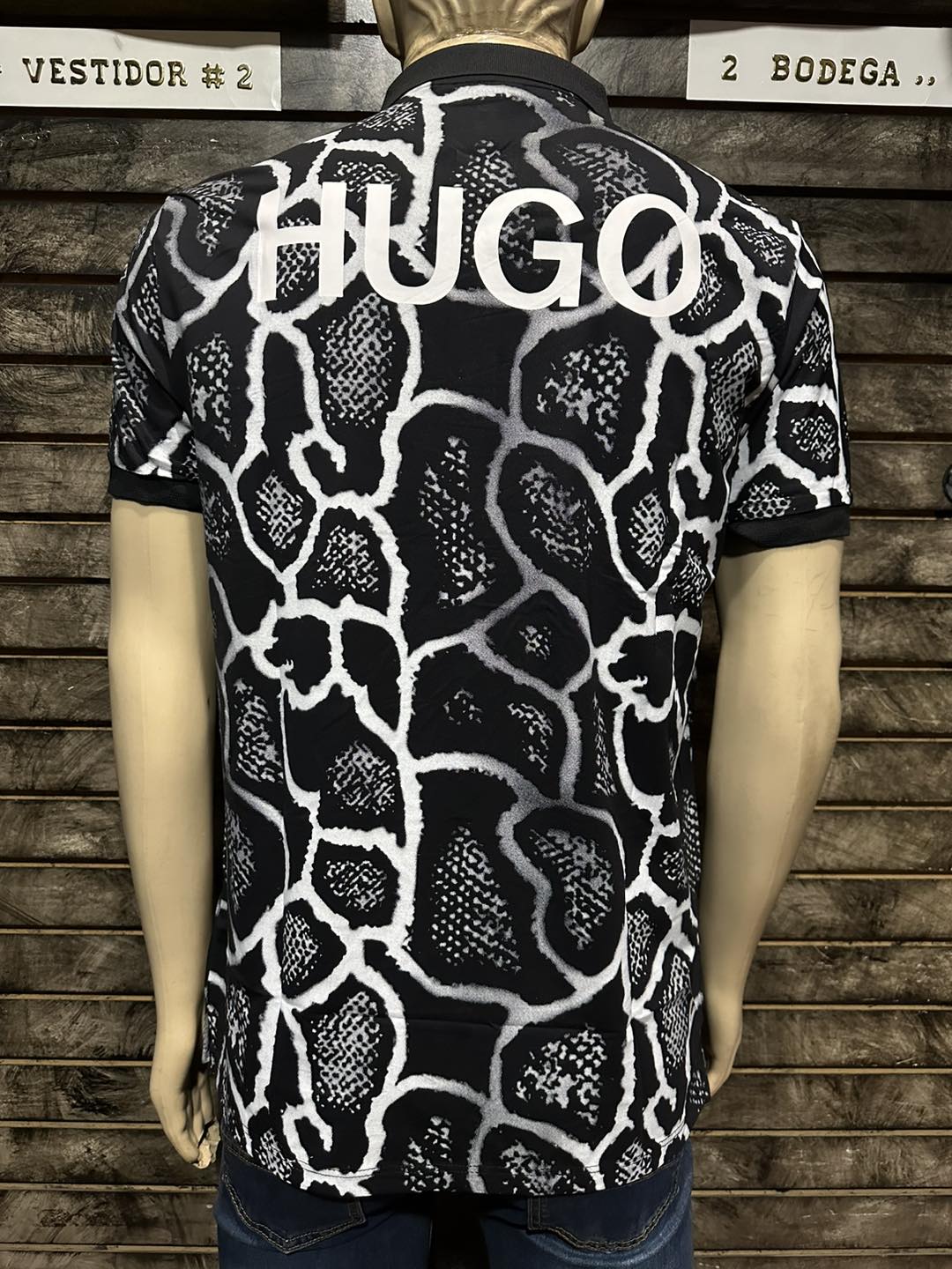 Playera Hugo